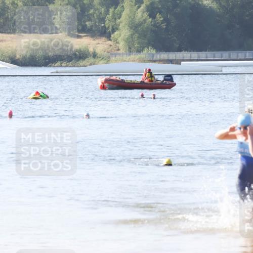 01.09.2024 - 17. Tribühne Triathlon Luisa Fischer http://msf.ph/oto/6925247 01.09.2024 10:28:32 Schwimmen 184 meine-sportfotos.de