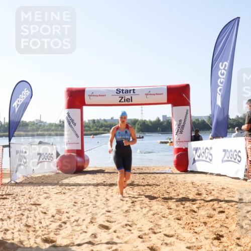 01.09.2024 - 17. Tribühne Triathlon Luisa Fischer http://msf.ph/oto/6925271 01.09.2024 10:28:40 Schwimmen 184 meine-sportfotos.de