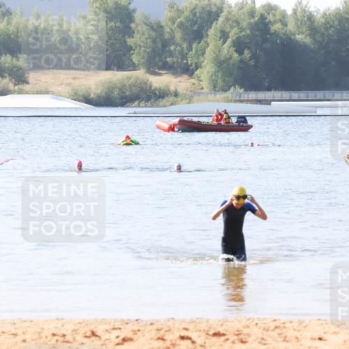 01.09.2024 - 17. Tribühne Triathlon Luisa Fischer http://msf.ph/oto/6925278 01.09.2024 10:28:48 Schwimmen 179 meine-sportfotos.de