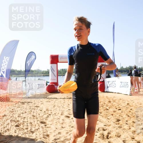 01.09.2024 - 17. Tribühne Triathlon Luisa Fischer http://msf.ph/oto/6925311 01.09.2024 10:29:02 Schwimmen 179 meine-sportfotos.de