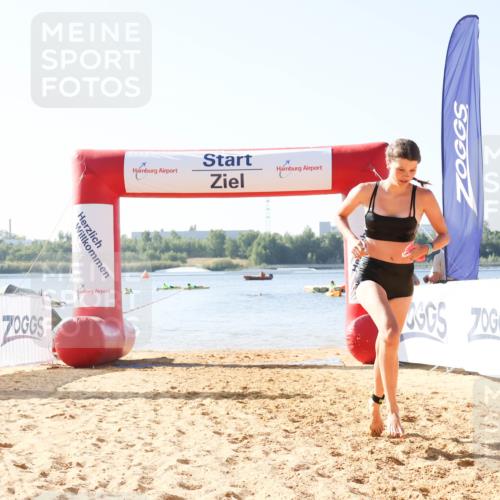 01.09.2024 - 17. Tribühne Triathlon Luisa Fischer http://msf.ph/oto/6925349 01.09.2024 10:30:01 Schwimmen 271, 295 meine-sportfotos.de