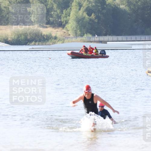 01.09.2024 - 17. Tribühne Triathlon Luisa Fischer http://msf.ph/oto/6925357 01.09.2024 10:31:06 Schwimmen 204 meine-sportfotos.de