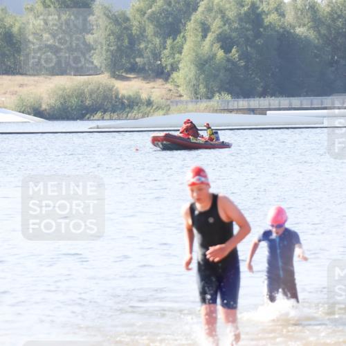 01.09.2024 - 17. Tribühne Triathlon Luisa Fischer http://msf.ph/oto/6925368 01.09.2024 10:31:09 Schwimmen 204, 217 meine-sportfotos.de