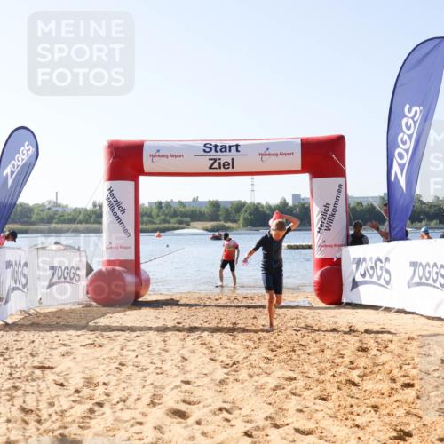 01.09.2024 - 17. Tribühne Triathlon Luisa Fischer http://msf.ph/oto/6925403 01.09.2024 10:31:17 Schwimmen 204, 217 meine-sportfotos.de