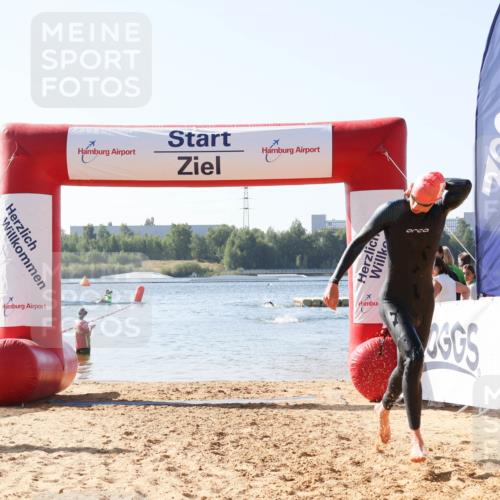 01.09.2024 - 17. Tribühne Triathlon Luisa Fischer http://msf.ph/oto/6925420 01.09.2024 10:48:00 Schwimmen 317 meine-sportfotos.de