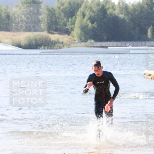 01.09.2024 - 17. Tribühne Triathlon Luisa Fischer http://msf.ph/oto/6925425 01.09.2024 10:48:17 Schwimmen 361 meine-sportfotos.de