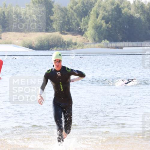 01.09.2024 - 17. Tribühne Triathlon Luisa Fischer http://msf.ph/oto/6925445 01.09.2024 10:48:34 Schwimmen 338 meine-sportfotos.de