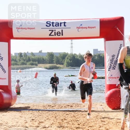 01.09.2024 - 17. Tribühne Triathlon Luisa Fischer http://msf.ph/oto/6925549 01.09.2024 10:49:39 Schwimmen 316, 323, 327, 366, 384, 436 meine-sportfotos.de