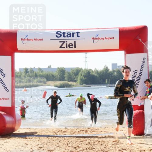01.09.2024 - 17. Tribühne Triathlon Luisa Fischer http://msf.ph/oto/6925575 01.09.2024 10:49:46 Schwimmen 323, 327, 351, 374, 384, 436, 437 meine-sportfotos.de