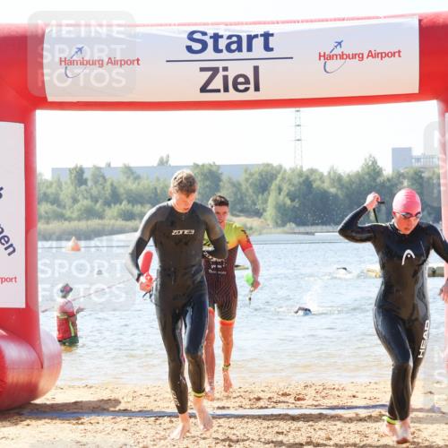 01.09.2024 - 17. Tribühne Triathlon Luisa Fischer http://msf.ph/oto/6925590 01.09.2024 10:49:50 Schwimmen 351, 374, 384, 436, 437 meine-sportfotos.de