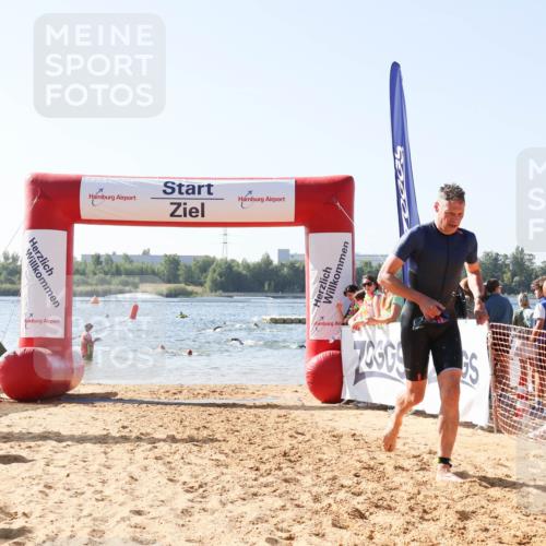 01.09.2024 - 17. Tribühne Triathlon Luisa Fischer http://msf.ph/oto/6925733 01.09.2024 10:50:54 Schwimmen 314, 320, 337, 396 meine-sportfotos.de
