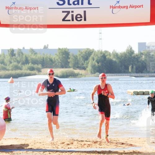 01.09.2024 - 17. Tribühne Triathlon Luisa Fischer http://msf.ph/oto/6925748 01.09.2024 10:51:02 Schwimmen 310, 314, 328, 337 meine-sportfotos.de