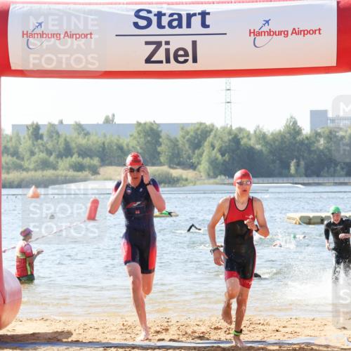 01.09.2024 - 17. Tribühne Triathlon Luisa Fischer http://msf.ph/oto/6925751 01.09.2024 10:51:02 Schwimmen 310, 314, 328, 337 meine-sportfotos.de