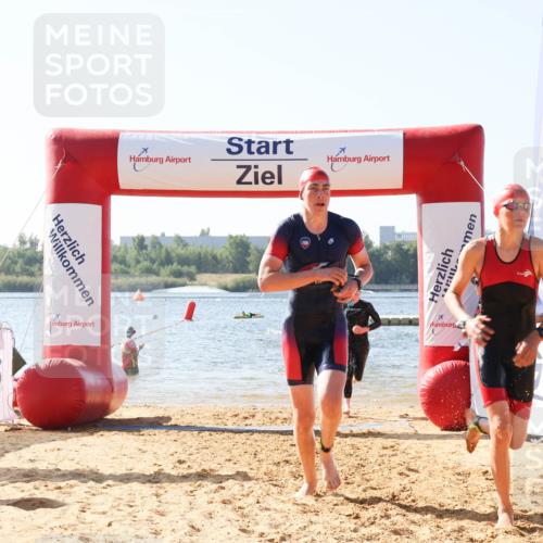 01.09.2024 - 17. Tribühne Triathlon Luisa Fischer http://msf.ph/oto/6925762 01.09.2024 10:51:04 Schwimmen 310, 314, 328, 337 meine-sportfotos.de