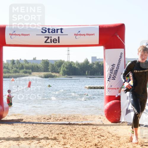 01.09.2024 - 17. Tribühne Triathlon Luisa Fischer http://msf.ph/oto/6925788 01.09.2024 10:51:10 Schwimmen 310, 314, 328, 337 meine-sportfotos.de
