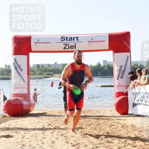 01.09.2024 - 17. Tribühne Triathlon Luisa Fischer http://msf.ph/oto/6925846 01.09.2024 10:51:37 Schwimmen 346, 367, 388, 438 meine-sportfotos.de