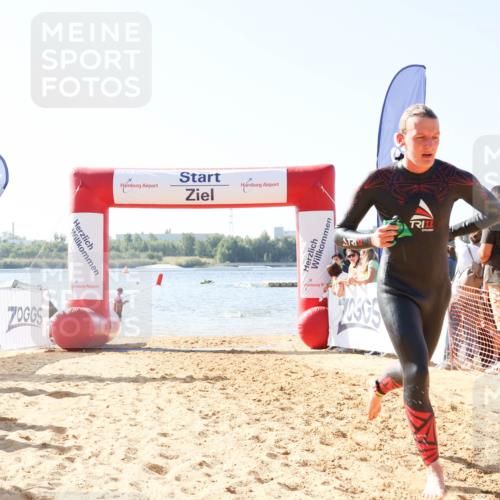 01.09.2024 - 17. Tribühne Triathlon Luisa Fischer http://msf.ph/oto/6925857 01.09.2024 10:51:39 Schwimmen 346, 367, 388, 438 meine-sportfotos.de