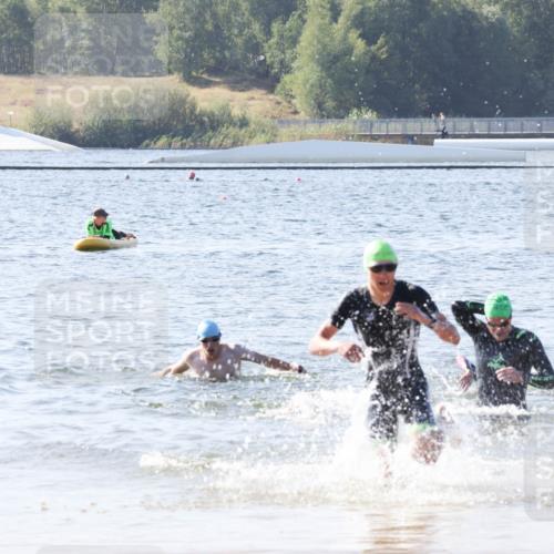 01.09.2024 - 17. Tribühne Triathlon Luisa Fischer http://msf.ph/oto/6925894 01.09.2024 10:52:20 Schwimmen 331 meine-sportfotos.de
