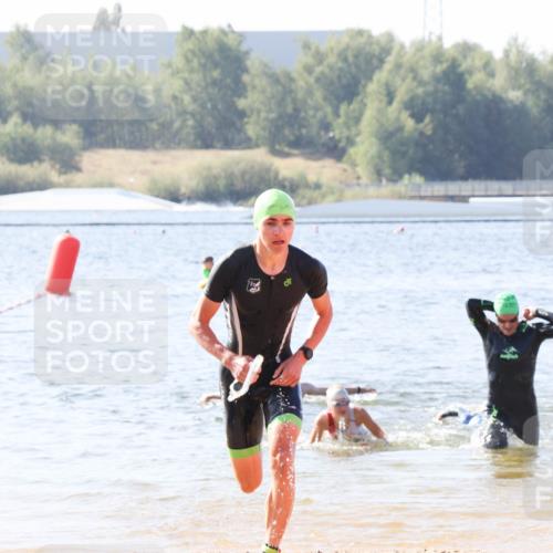 01.09.2024 - 17. Tribühne Triathlon Luisa Fischer http://msf.ph/oto/6925906 01.09.2024 10:52:23 Schwimmen 318, 331, 432 meine-sportfotos.de