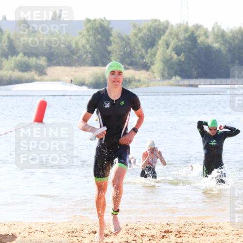 01.09.2024 - 17. Tribühne Triathlon Luisa Fischer http://msf.ph/oto/6925908 01.09.2024 10:52:24 Schwimmen 318, 331, 432 meine-sportfotos.de