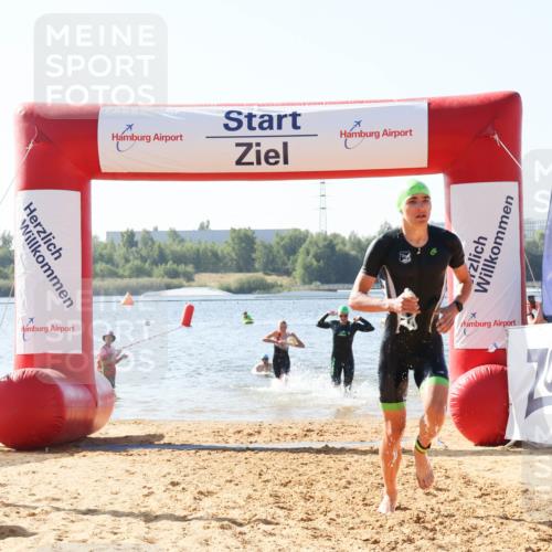 01.09.2024 - 17. Tribühne Triathlon Luisa Fischer http://msf.ph/oto/6925917 01.09.2024 10:52:26 Schwimmen 318, 331, 379, 432 meine-sportfotos.de