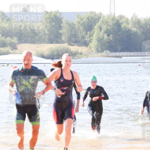 01.09.2024 - 17. Tribühne Triathlon Luisa Fischer http://msf.ph/oto/6926022 01.09.2024 10:54:01 Schwimmen 309, 335, 339, 348, 382, 386, 423, 428 meine-sportfotos.de
