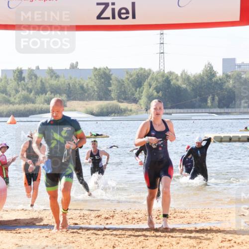 01.09.2024 - 17. Tribühne Triathlon Luisa Fischer http://msf.ph/oto/6926028 01.09.2024 10:54:03 Schwimmen 309, 335, 336, 339, 348, 382, 386, 394, 395, 423 meine-sportfotos.de