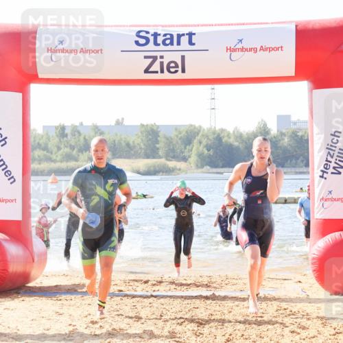 01.09.2024 - 17. Tribühne Triathlon Luisa Fischer http://msf.ph/oto/6926034 01.09.2024 10:54:03 Schwimmen 309, 335, 336, 339, 348, 382, 386, 394, 395, 423 meine-sportfotos.de