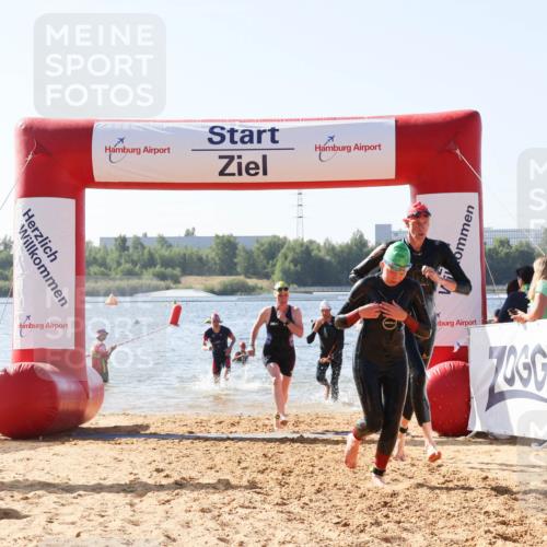 01.09.2024 - 17. Tribühne Triathlon Luisa Fischer http://msf.ph/oto/6926056 01.09.2024 10:54:07 Schwimmen 309, 336, 339, 348, 382, 386, 394, 395, 423 meine-sportfotos.de