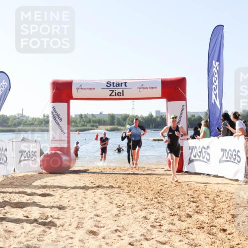 01.09.2024 - 17. Tribühne Triathlon Luisa Fischer http://msf.ph/oto/6926066 01.09.2024 10:54:09 Schwimmen 309, 336, 339, 348, 382, 386, 394, 395, 423 meine-sportfotos.de