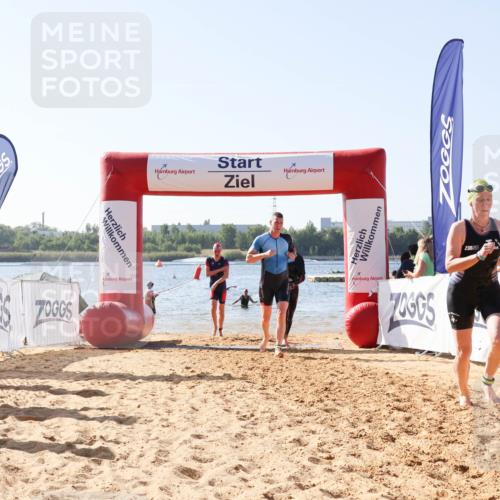 01.09.2024 - 17. Tribühne Triathlon Luisa Fischer http://msf.ph/oto/6926071 01.09.2024 10:54:11 Schwimmen 309, 336, 339, 348, 382, 386, 394, 395, 423 meine-sportfotos.de