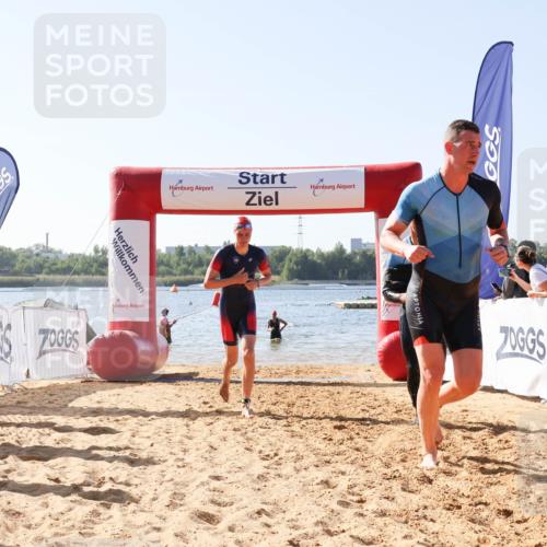 01.09.2024 - 17. Tribühne Triathlon Luisa Fischer http://msf.ph/oto/6926084 01.09.2024 10:54:14 Schwimmen 309, 336, 339, 382, 386, 394, 395, 446 meine-sportfotos.de