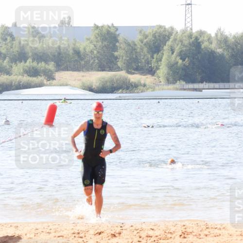01.09.2024 - 17. Tribühne Triathlon Luisa Fischer http://msf.ph/oto/6926099 01.09.2024 10:54:19 Schwimmen 336, 394, 395, 446 meine-sportfotos.de