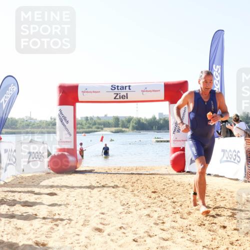 01.09.2024 - 17. Tribühne Triathlon Luisa Fischer http://msf.ph/oto/6926153 01.09.2024 10:54:40 Schwimmen 409 meine-sportfotos.de