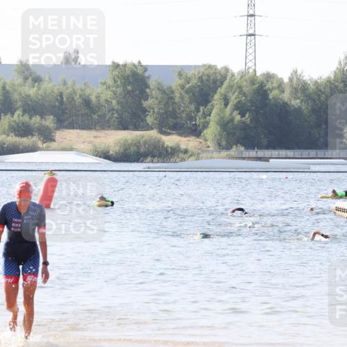 01.09.2024 - 17. Tribühne Triathlon Luisa Fischer http://msf.ph/oto/6926157 01.09.2024 10:54:47 Schwimmen 430 meine-sportfotos.de