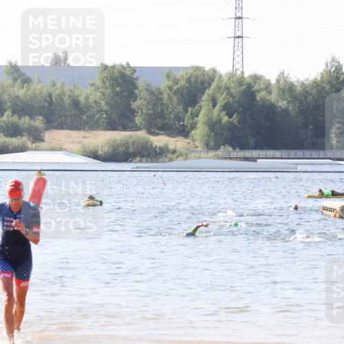 01.09.2024 - 17. Tribühne Triathlon Luisa Fischer http://msf.ph/oto/6926161 01.09.2024 10:54:47 Schwimmen 430 meine-sportfotos.de