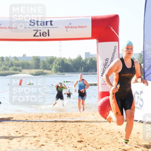01.09.2024 - 17. Tribühne Triathlon Luisa Fischer http://msf.ph/oto/6926195 01.09.2024 10:55:20 Schwimmen 362, 363, 406, 413 meine-sportfotos.de