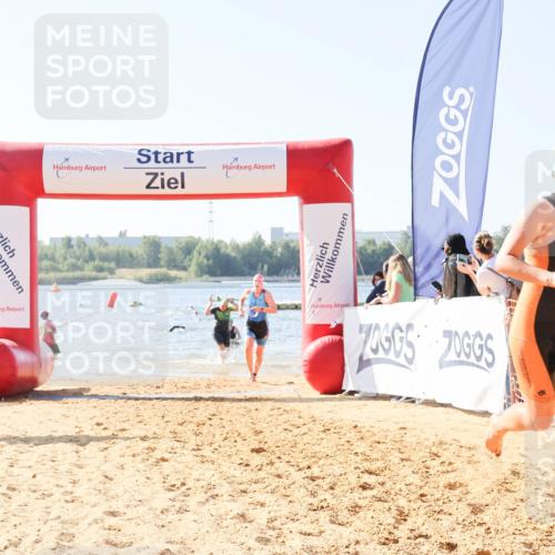 01.09.2024 - 17. Tribühne Triathlon Luisa Fischer http://msf.ph/oto/6926197 01.09.2024 10:55:21 Schwimmen 362, 363, 406, 413 meine-sportfotos.de