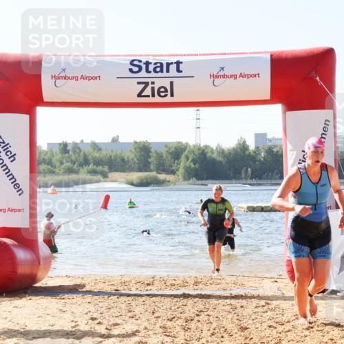01.09.2024 - 17. Tribühne Triathlon Luisa Fischer http://msf.ph/oto/6926206 01.09.2024 10:55:24 Schwimmen 362, 363, 406, 413 meine-sportfotos.de