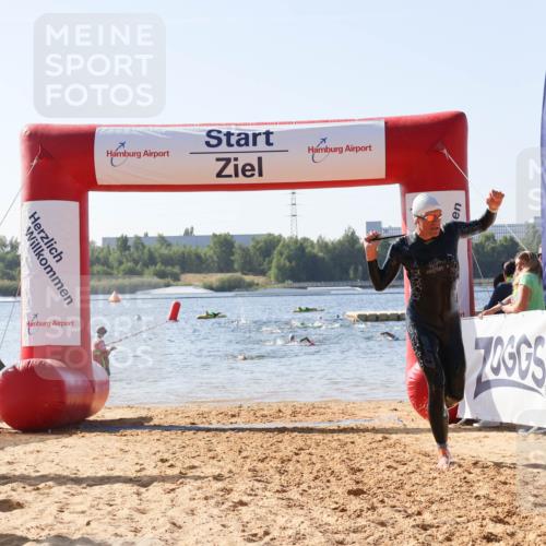 01.09.2024 - 17. Tribühne Triathlon Luisa Fischer http://msf.ph/oto/6926251 01.09.2024 10:55:43 Schwimmen 433 meine-sportfotos.de