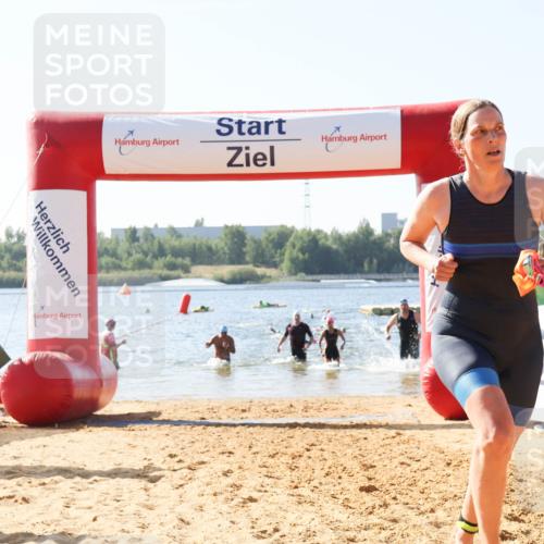 01.09.2024 - 17. Tribühne Triathlon Luisa Fischer http://msf.ph/oto/6926274 01.09.2024 10:56:01 Schwimmen 313, 372, 390, 399, 412 meine-sportfotos.de