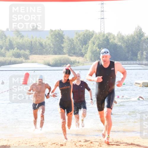 01.09.2024 - 17. Tribühne Triathlon Luisa Fischer http://msf.ph/oto/6926284 01.09.2024 10:56:05 Schwimmen 313, 372, 390, 399, 412, 426 meine-sportfotos.de