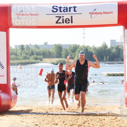 01.09.2024 - 17. Tribühne Triathlon Luisa Fischer http://msf.ph/oto/6926286 01.09.2024 10:56:06 Schwimmen 313, 372, 390, 399, 412, 426 meine-sportfotos.de