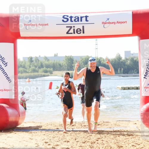 01.09.2024 - 17. Tribühne Triathlon Luisa Fischer http://msf.ph/oto/6926291 01.09.2024 10:56:07 Schwimmen 313, 372, 390, 399, 412, 426 meine-sportfotos.de