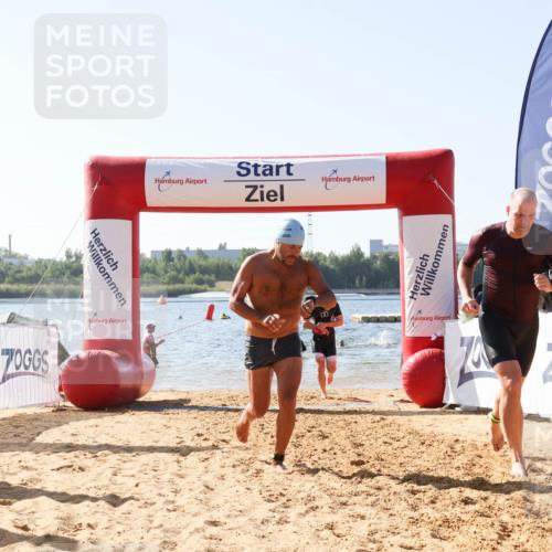 01.09.2024 - 17. Tribühne Triathlon Luisa Fischer http://msf.ph/oto/6926314 01.09.2024 10:56:12 Schwimmen 308, 313, 390, 399, 412, 426 meine-sportfotos.de