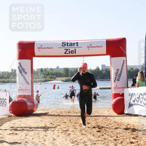 01.09.2024 - 17. Tribühne Triathlon Luisa Fischer http://msf.ph/oto/6926342 01.09.2024 10:56:20 Schwimmen 308, 326, 332, 417, 426, 1479 meine-sportfotos.de