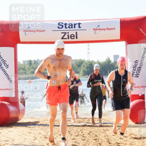 01.09.2024 - 17. Tribühne Triathlon Luisa Fischer http://msf.ph/oto/6926504 01.09.2024 10:57:54 Schwimmen 315, 324, 358, 373, 376, 404, 408, 411, 415, 431, 442 meine-sportfotos.de