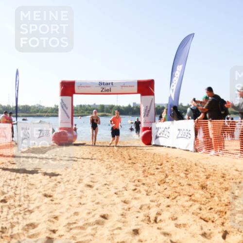 01.09.2024 - 17. Tribühne Triathlon Luisa Fischer http://msf.ph/oto/6926533 01.09.2024 10:58:03 Schwimmen 315, 324, 358, 373, 387, 404, 415, 431 meine-sportfotos.de