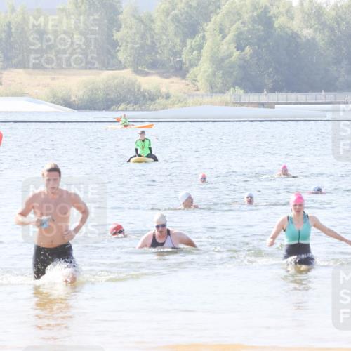 01.09.2024 - 17. Tribühne Triathlon Luisa Fischer http://msf.ph/oto/6926579 01.09.2024 10:58:42 Schwimmen 60 meine-sportfotos.de