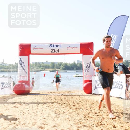 01.09.2024 - 17. Tribühne Triathlon Luisa Fischer http://msf.ph/oto/6926600 01.09.2024 10:58:50 Schwimmen 60, 400, 420 meine-sportfotos.de